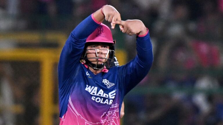 Mumbai Indians To Go For Vaibhav Sooryavanshi? Teams Who Might Be Interested In – ممبئی انڈینز اور دیگر ٹیمیں ویبھو سوریہ ونشی کو کیسے حاصل کر سکتی ہیں؟ | آئی پی ایل 2027 تجارتی تجزیہ